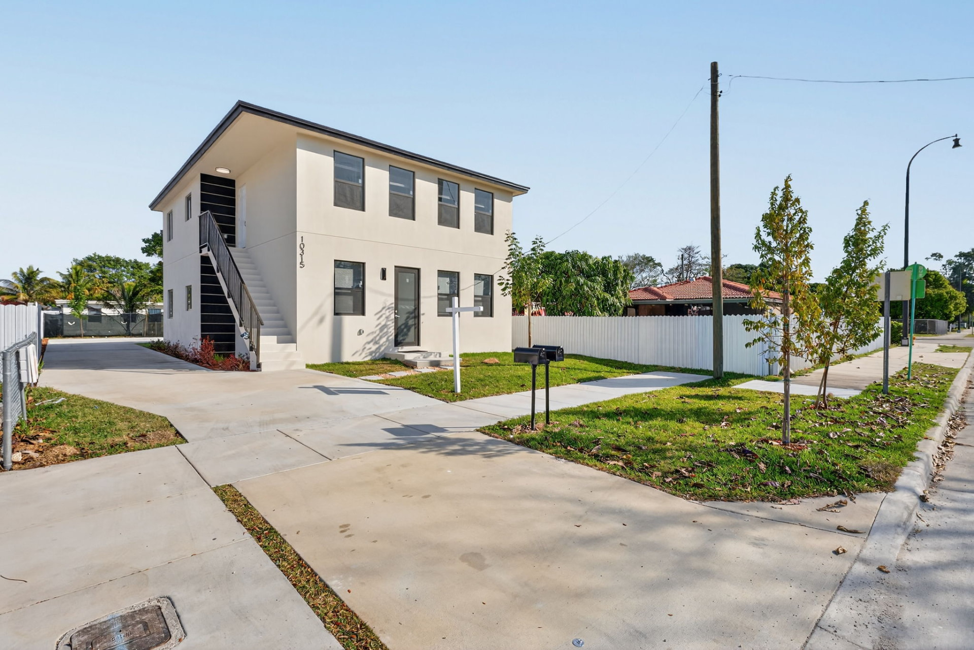 10315 SW 176 St